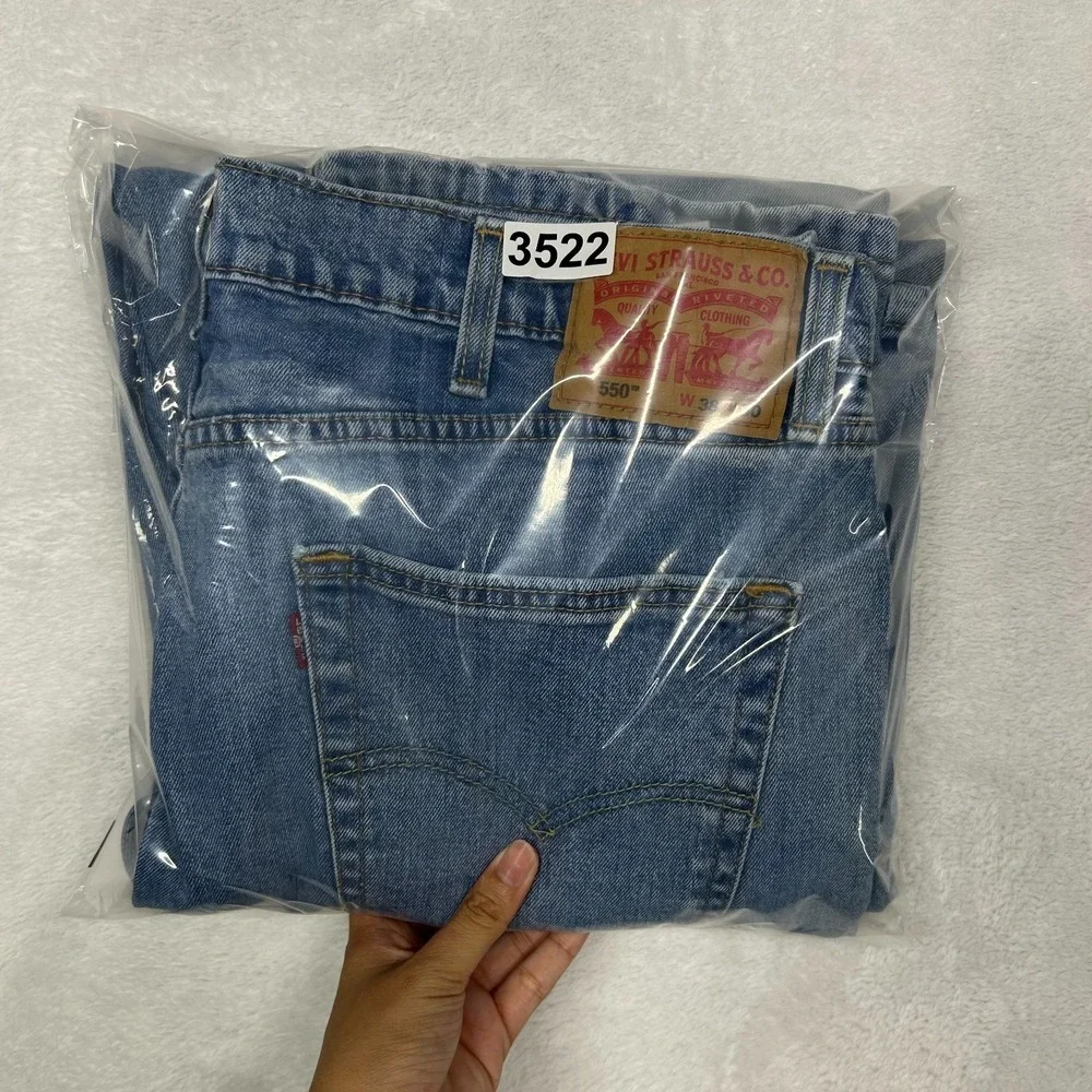 Levi's 550 Jeans Men Blue Denim Pockets Classic Straight Zip Fly 35X29.5 - Flaws